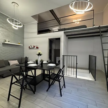 Appartement Eclipse, 300mt Dalla Stazione Di Porta Susa - Living Turin