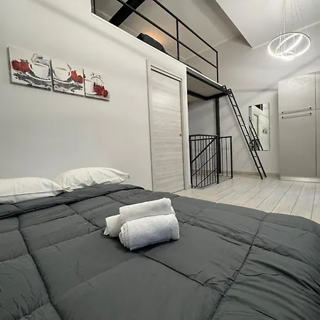 Apartamento Eclipse, 300mt Dalla Stazione Di Porta Susa - Living