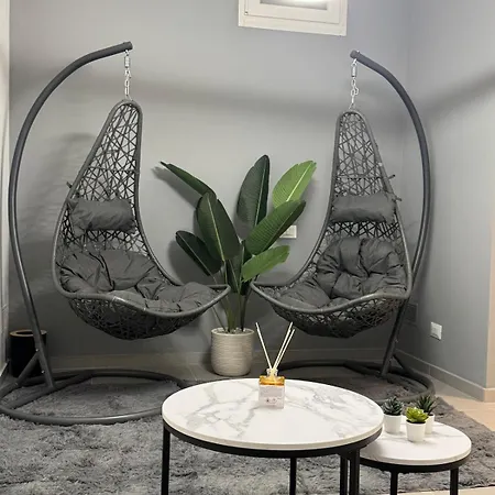 Apartment Eclipse, 300mt Dalla Stazione Di Porta Susa - Living Turin